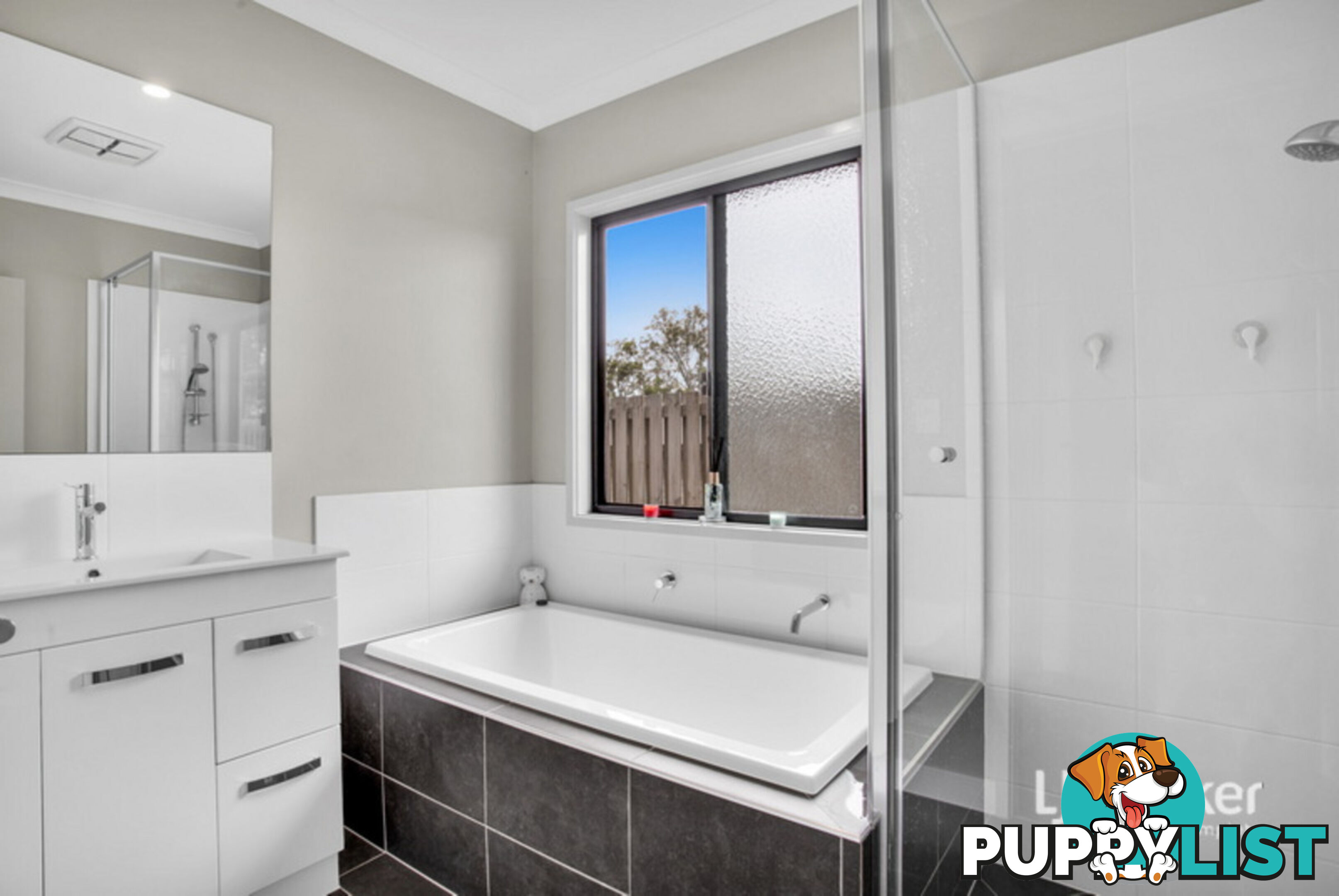 1/54 Ridgecrest Drive FLAGSTONE QLD 4280