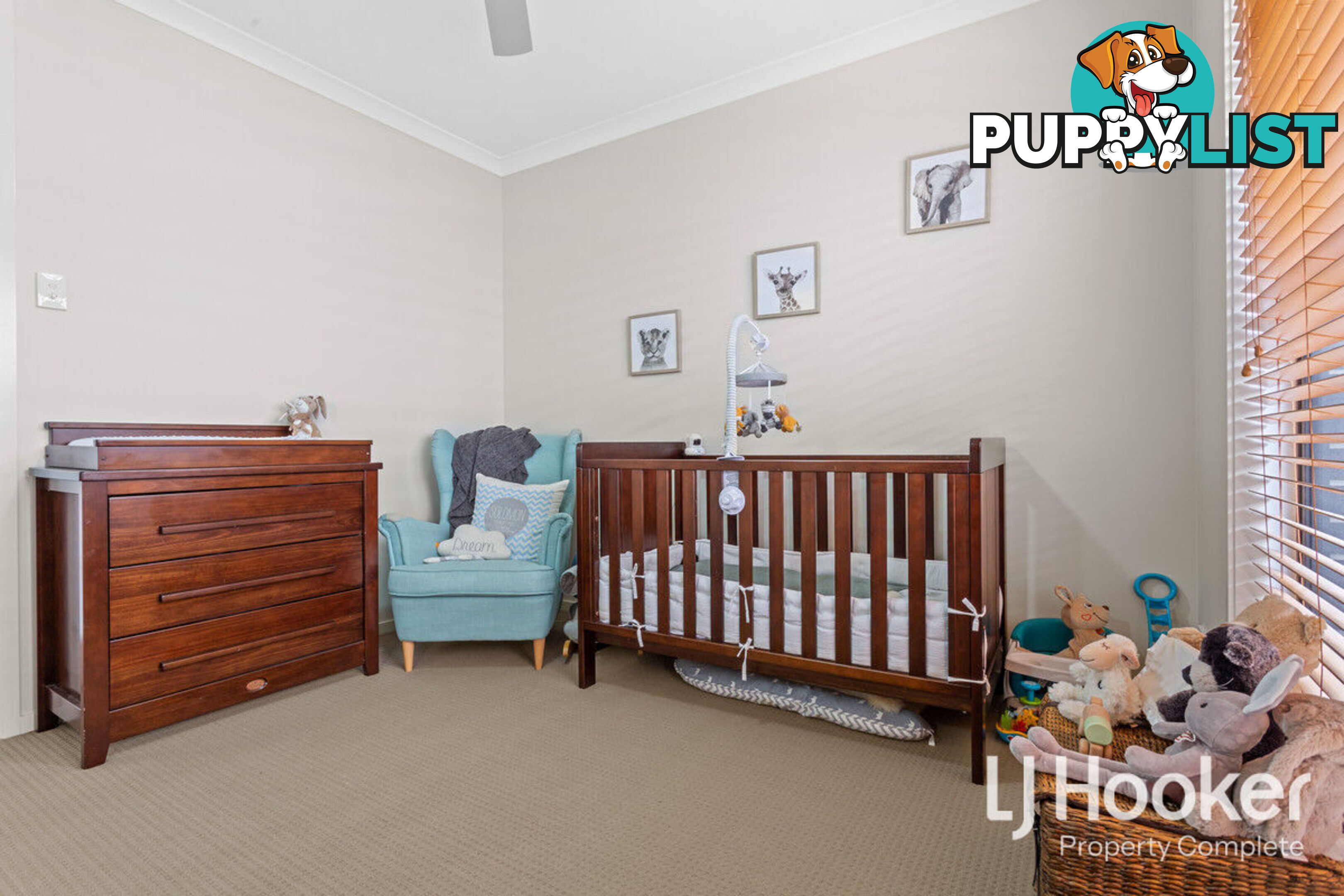 34 Winterpeak Close YARRABILBA QLD 4207