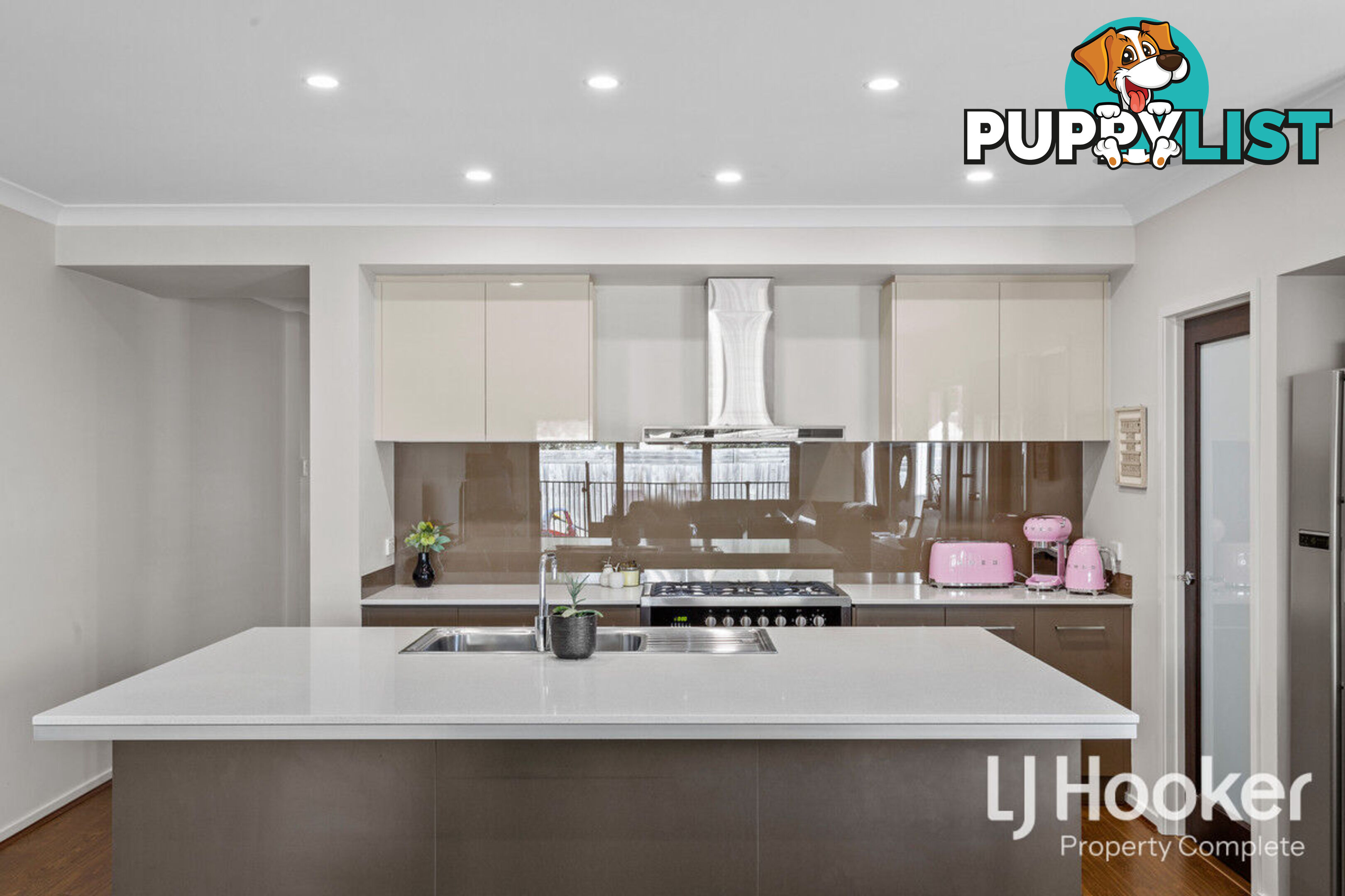 34 Winterpeak Close YARRABILBA QLD 4207