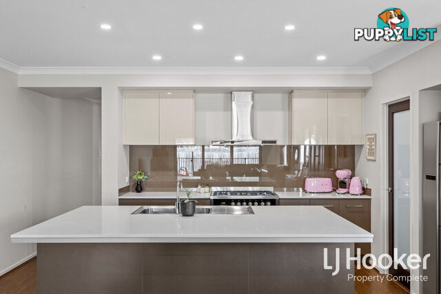 34 Winterpeak Close YARRABILBA QLD 4207