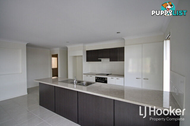 15 Wildflower Street YARRABILBA QLD 4207