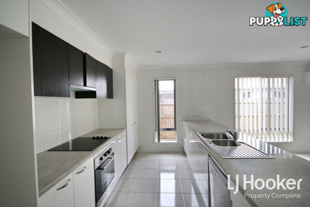 15 Wildflower Street YARRABILBA QLD 4207
