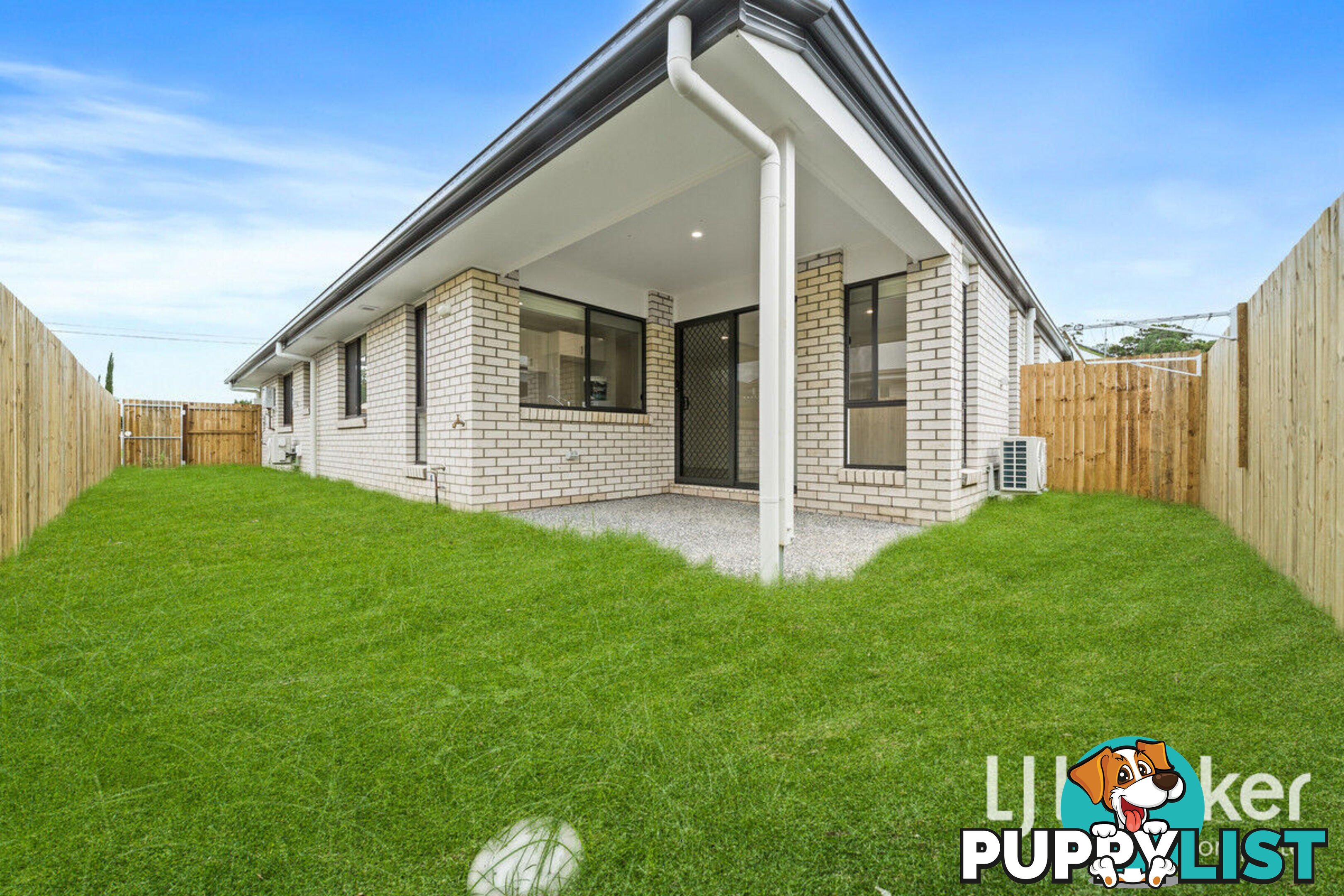 2/38 Evergreen Avenue LOGANLEA QLD 4131
