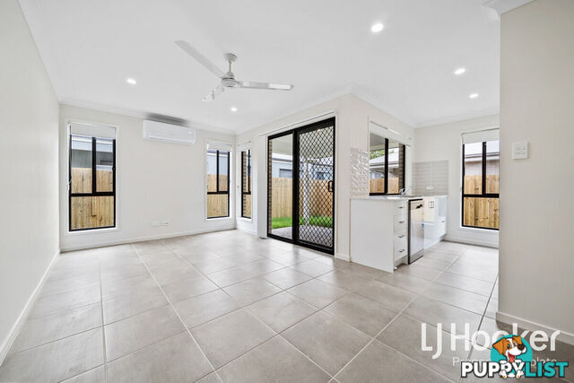 2/38 Evergreen Avenue LOGANLEA QLD 4131