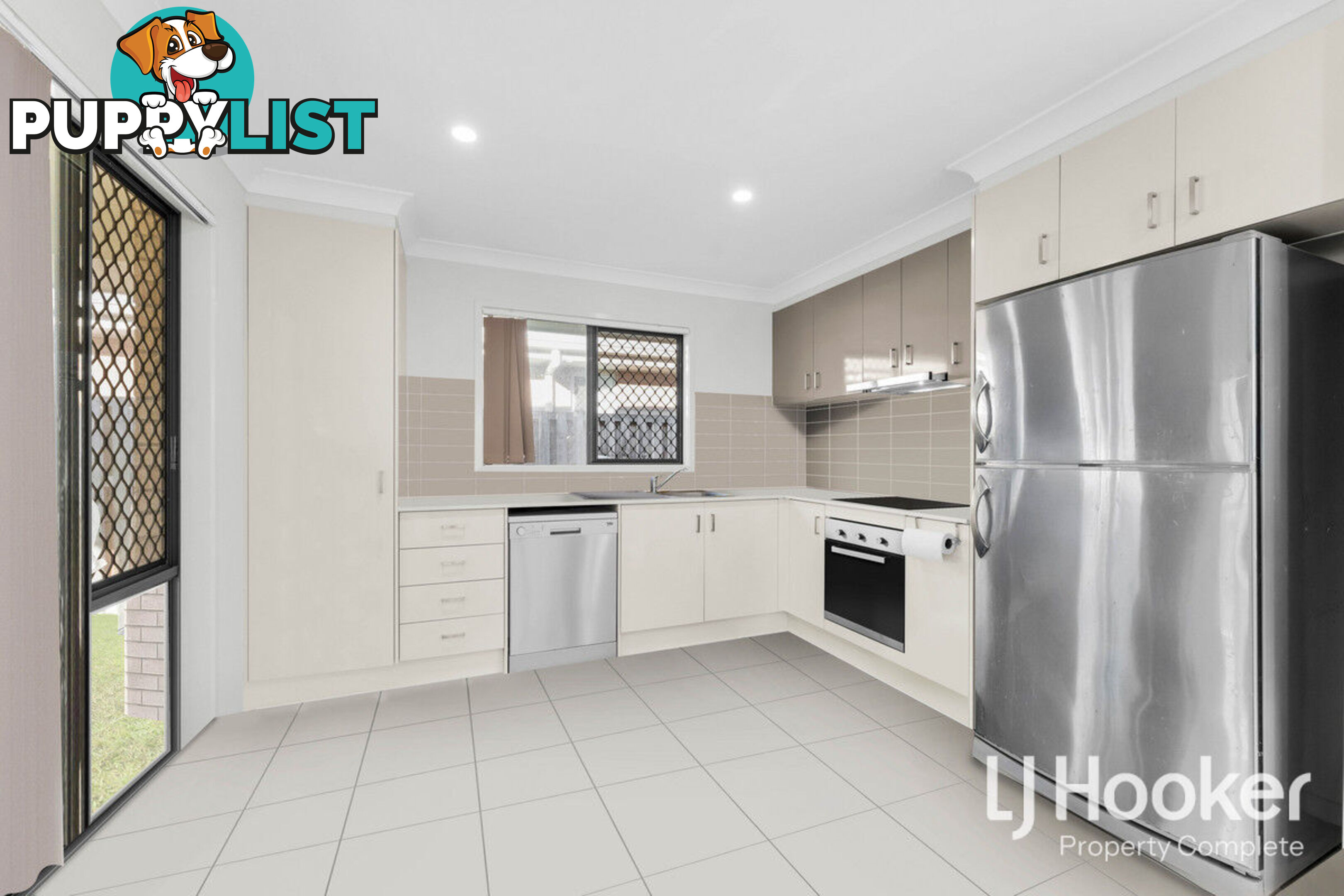 18 Cambridge Circuit YARRABILBA QLD 4207