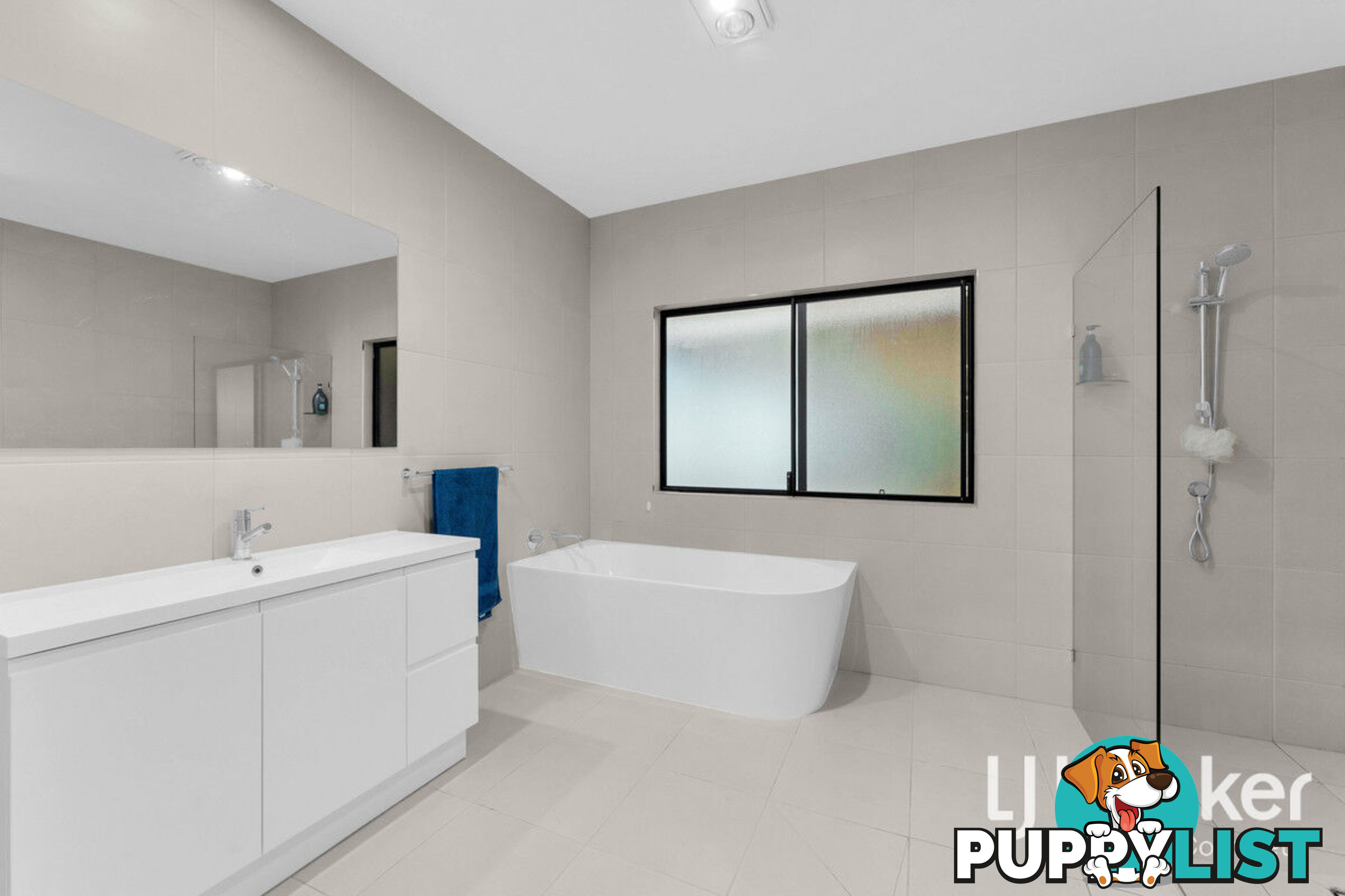 40-44 King Parrot Close BOYLAND QLD 4275