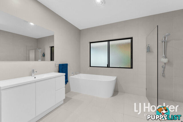 40-44 King Parrot Close BOYLAND QLD 4275
