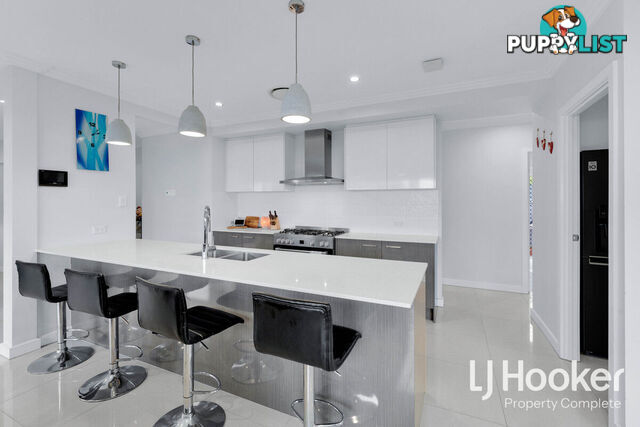 22 Skyblue Circuit YARRABILBA QLD 4207