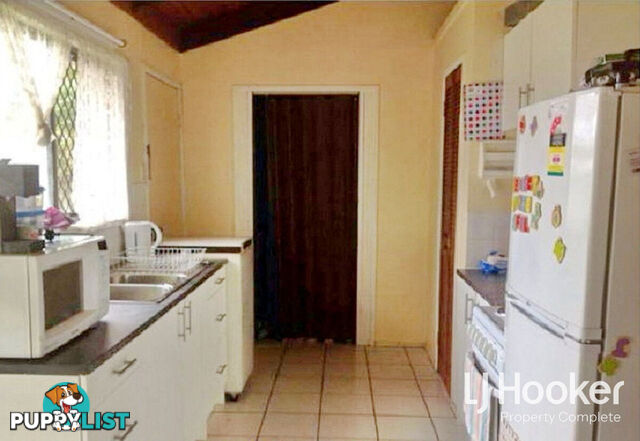 13 Tulong Street CRESTMEAD QLD 4132