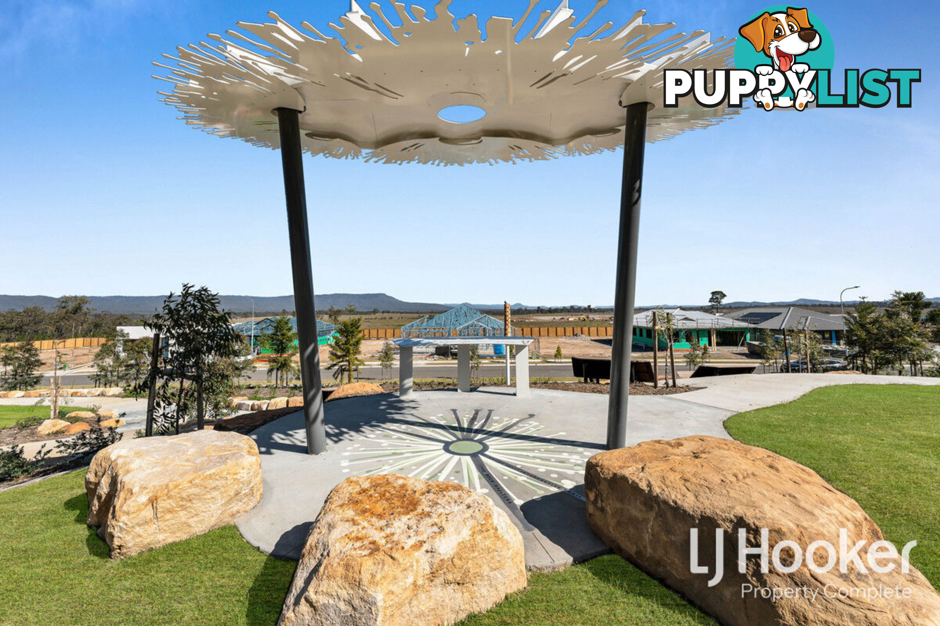 14 Moreton Crescent YARRABILBA QLD 4207
