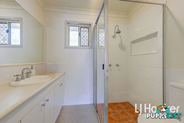 15 Christopher Place JIMBOOMBA QLD 4280