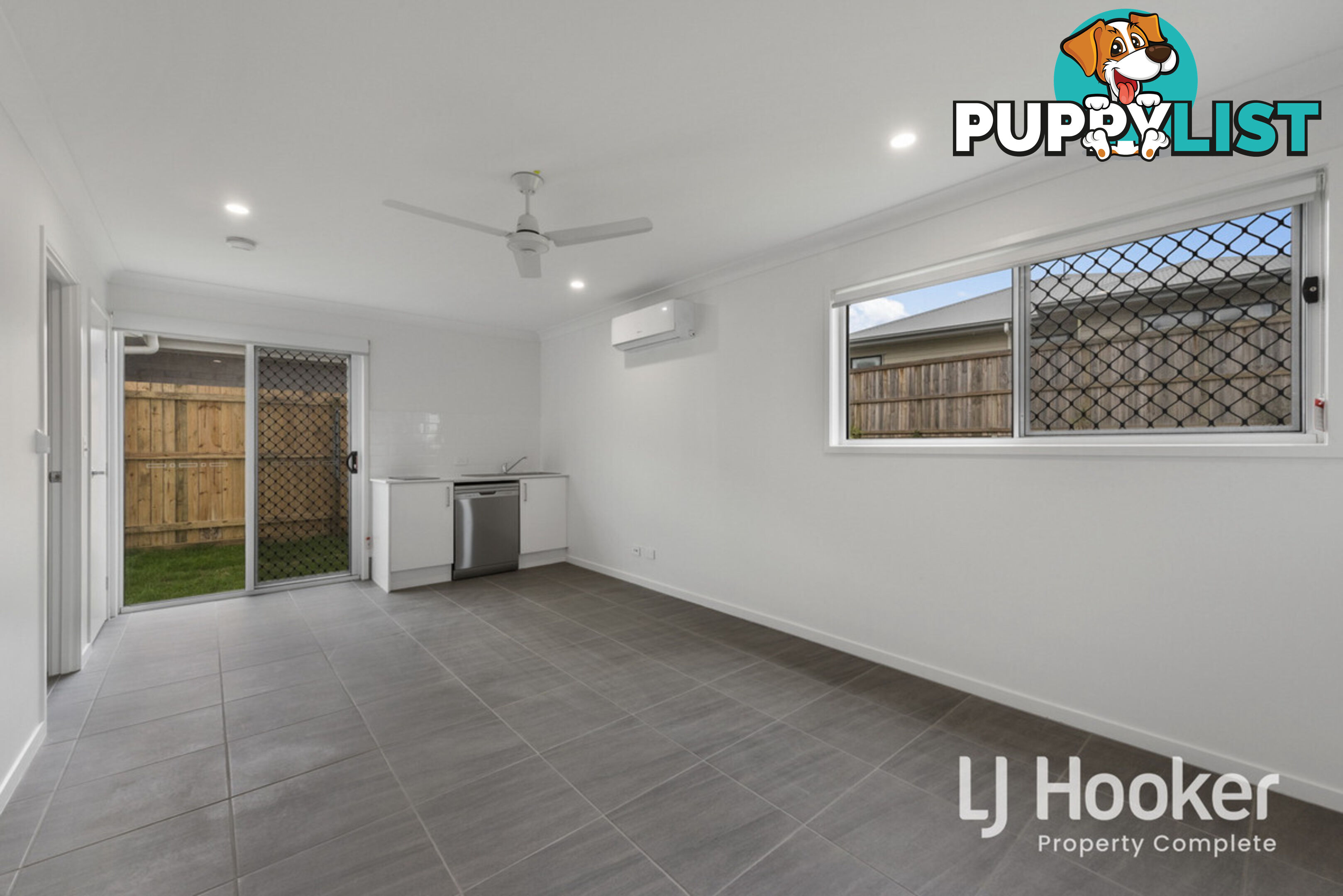 14 Moreton Crescent YARRABILBA QLD 4207