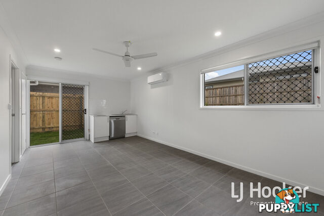 14 Moreton Crescent YARRABILBA QLD 4207