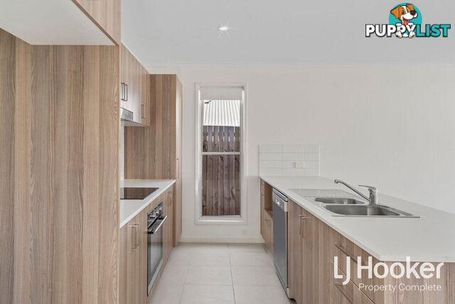 8 Wilby Street FLAGSTONE QLD 4280