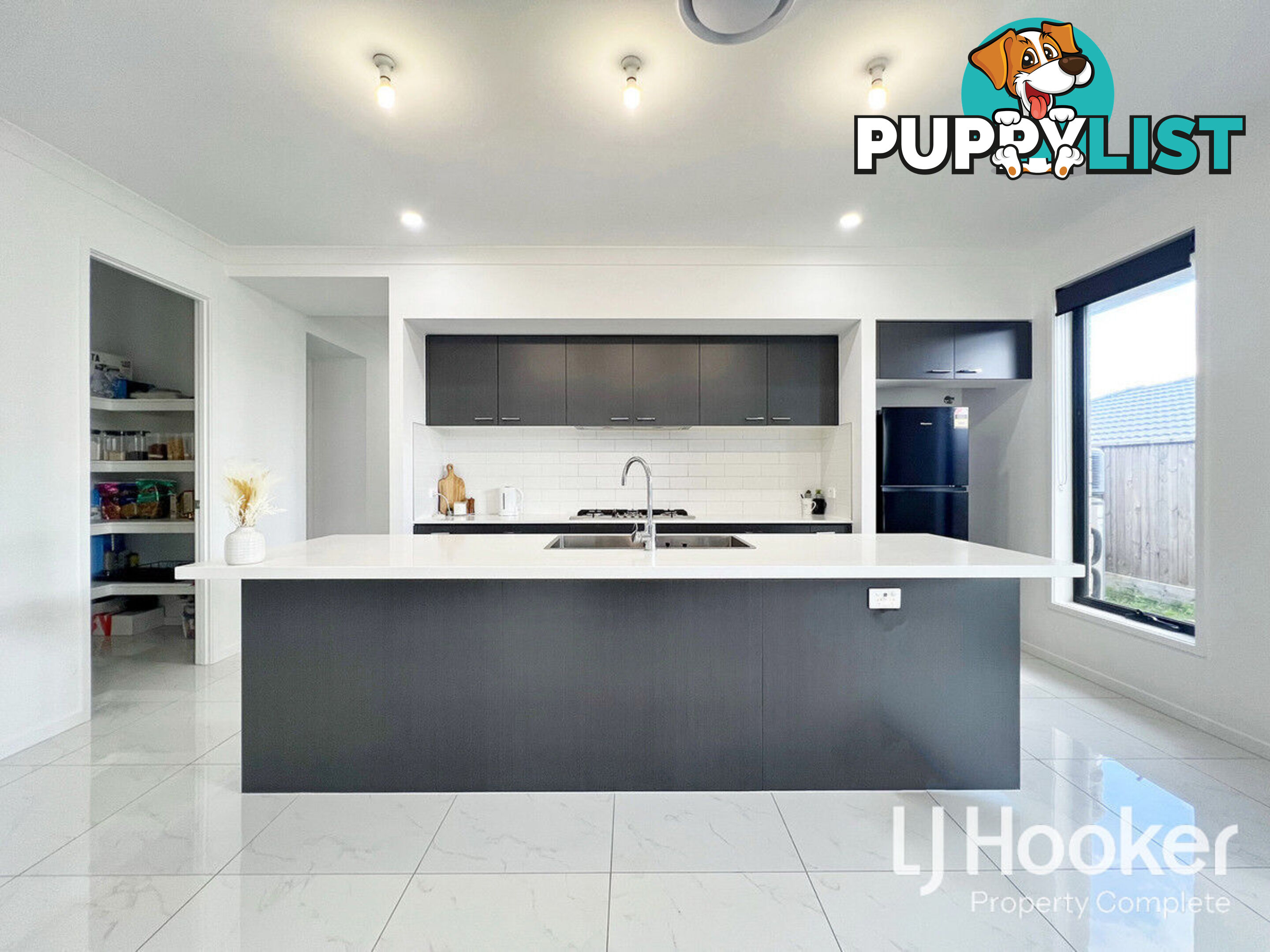 9 Griffith Street YARRABILBA QLD 4207