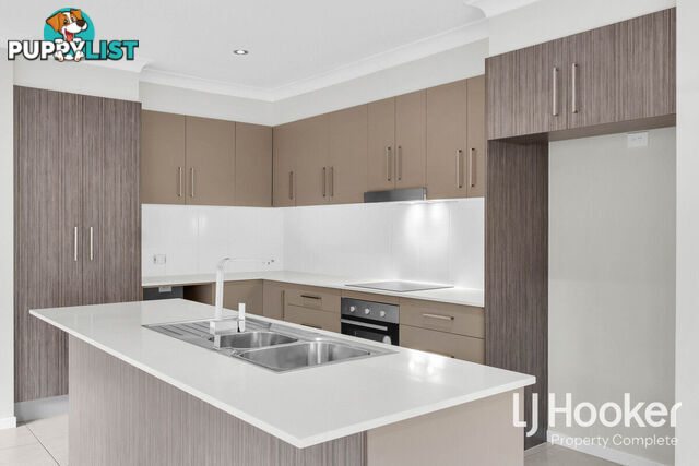 22 Leland Street YARRABILBA QLD 4207