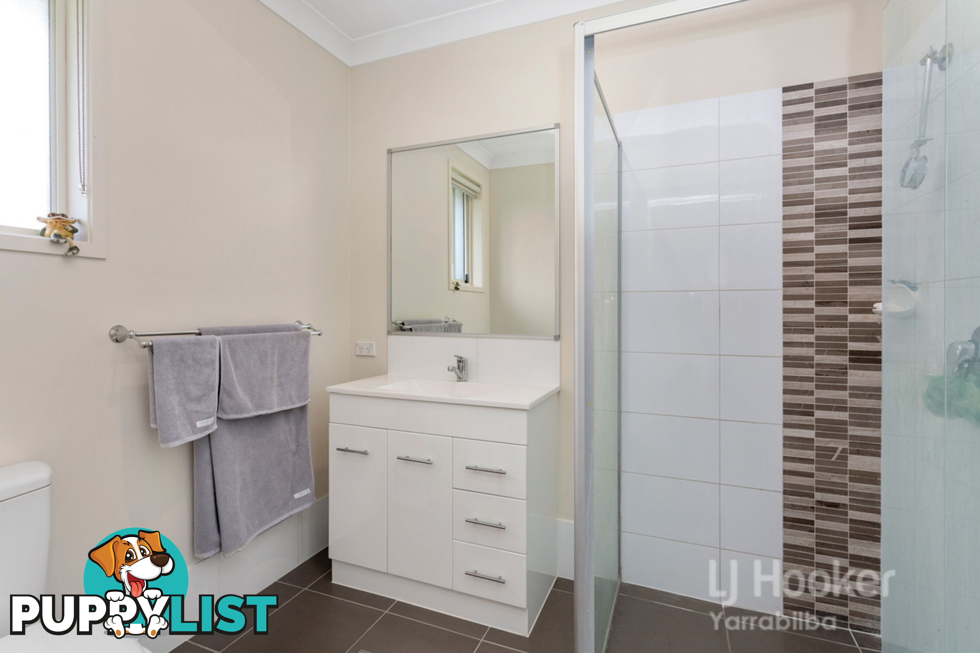 16 Sienna Crescent PIMPAMA QLD 4209