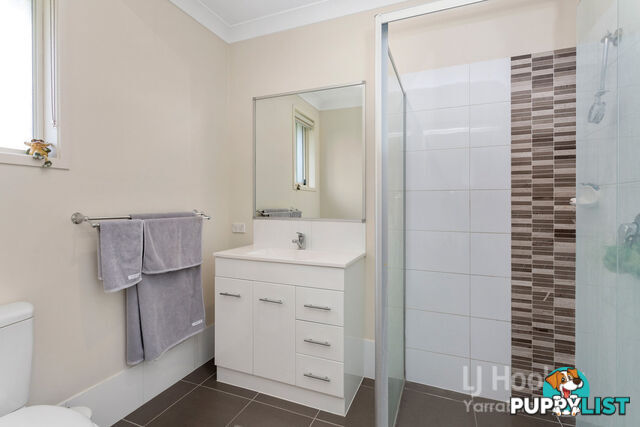 16 Sienna Crescent PIMPAMA QLD 4209