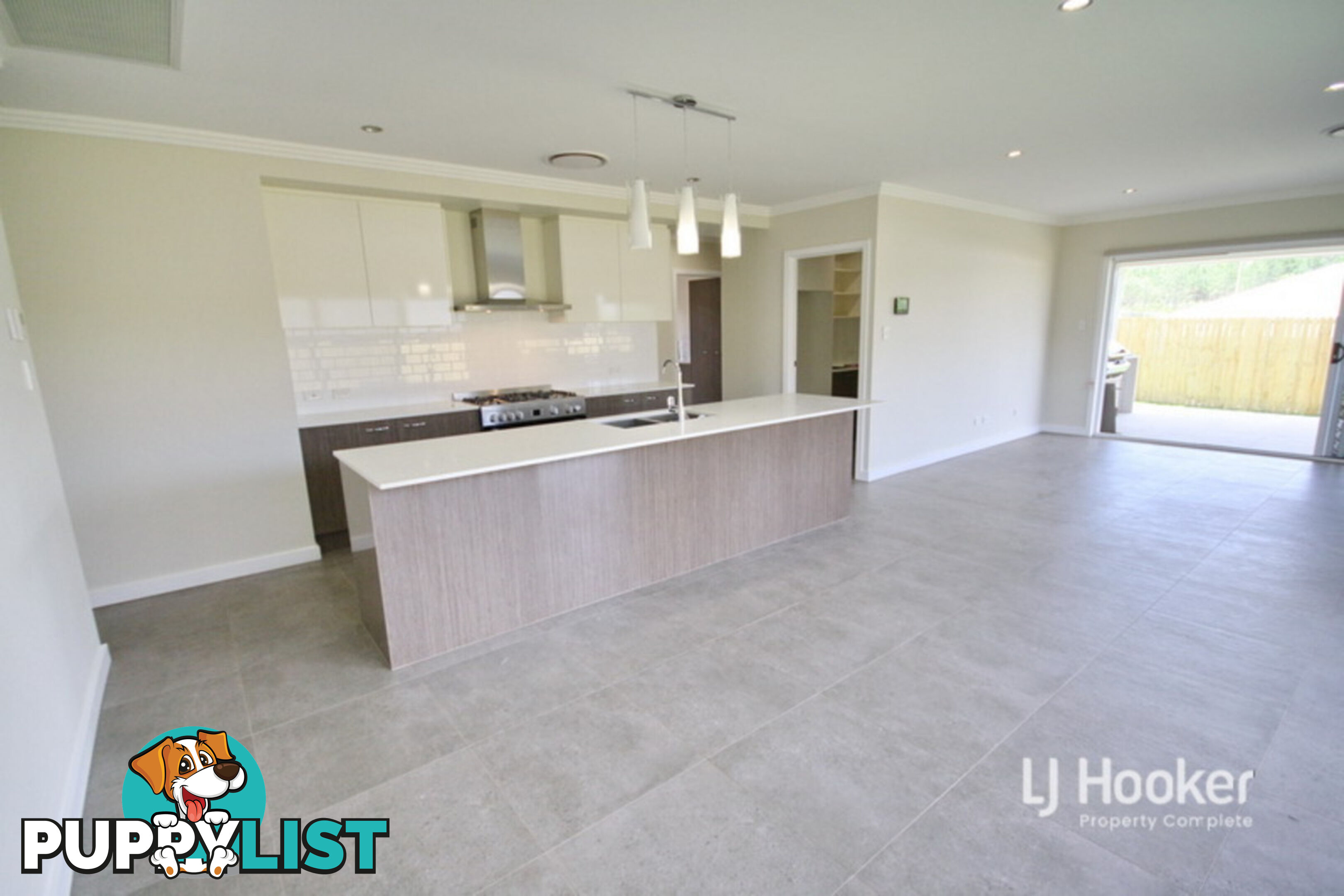 24 Skyblue Circuit YARRABILBA QLD 4207