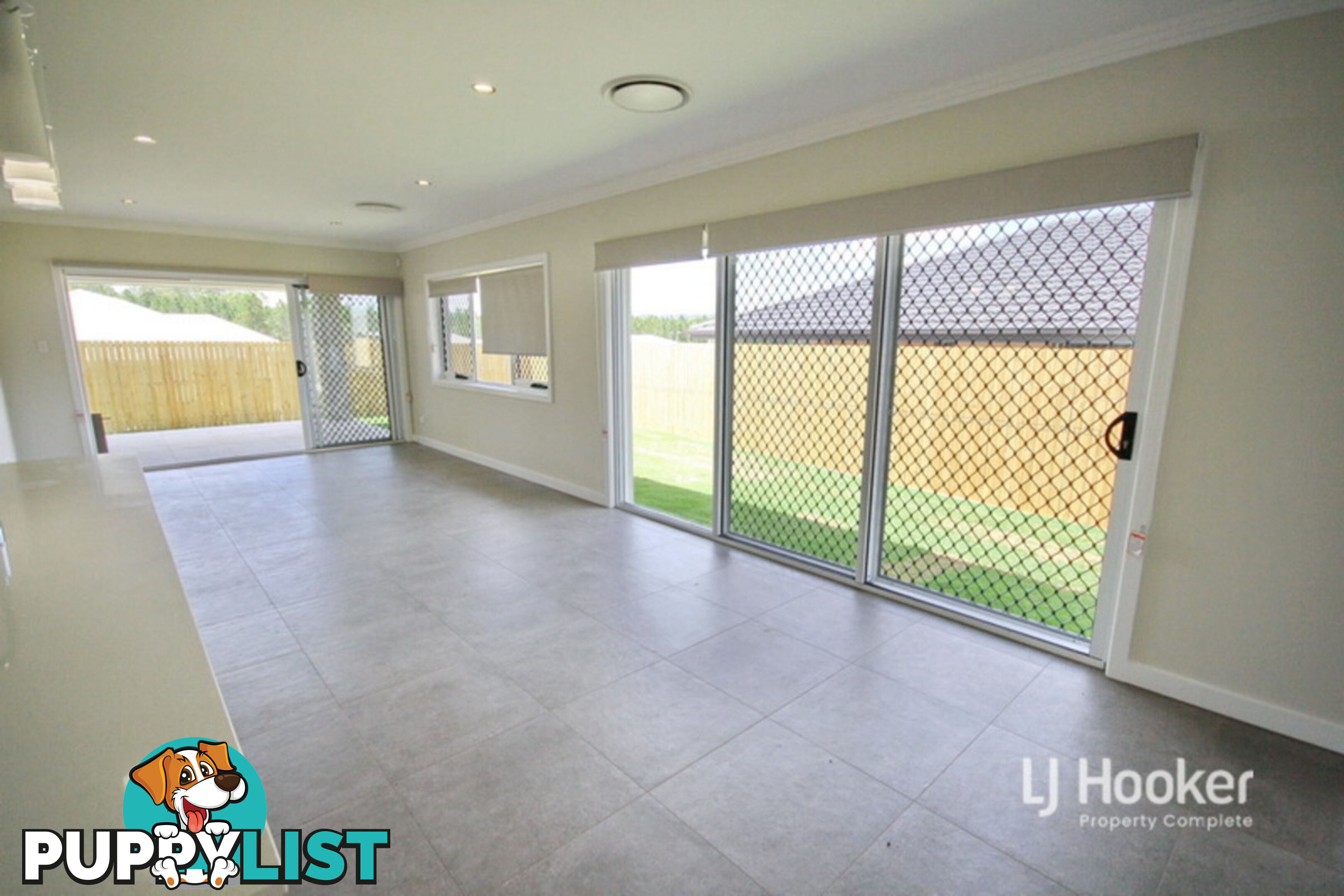 24 Skyblue Circuit YARRABILBA QLD 4207