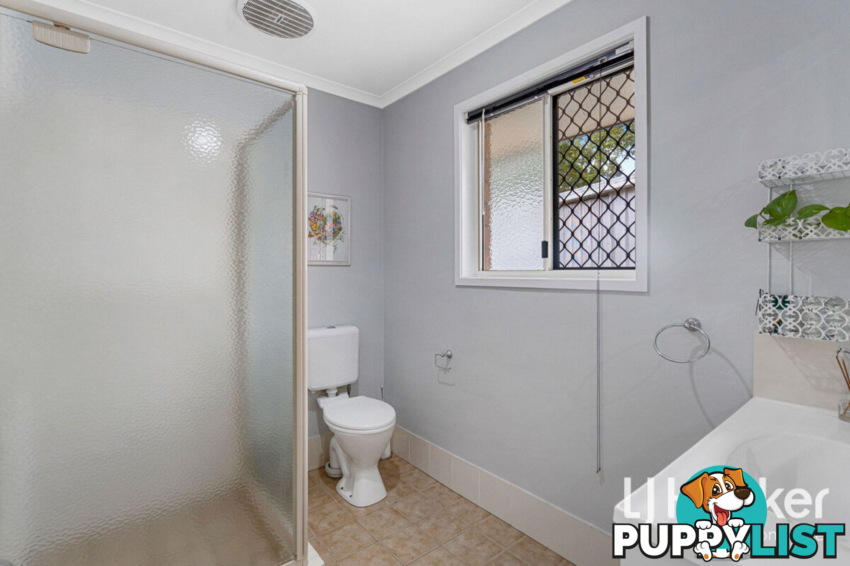 32 Queen Street JIMBOOMBA QLD 4280