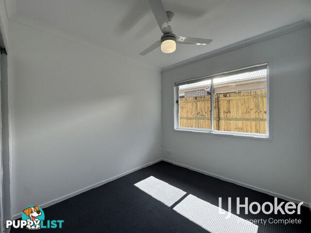 28 Stewart Street WALLOON QLD 4306