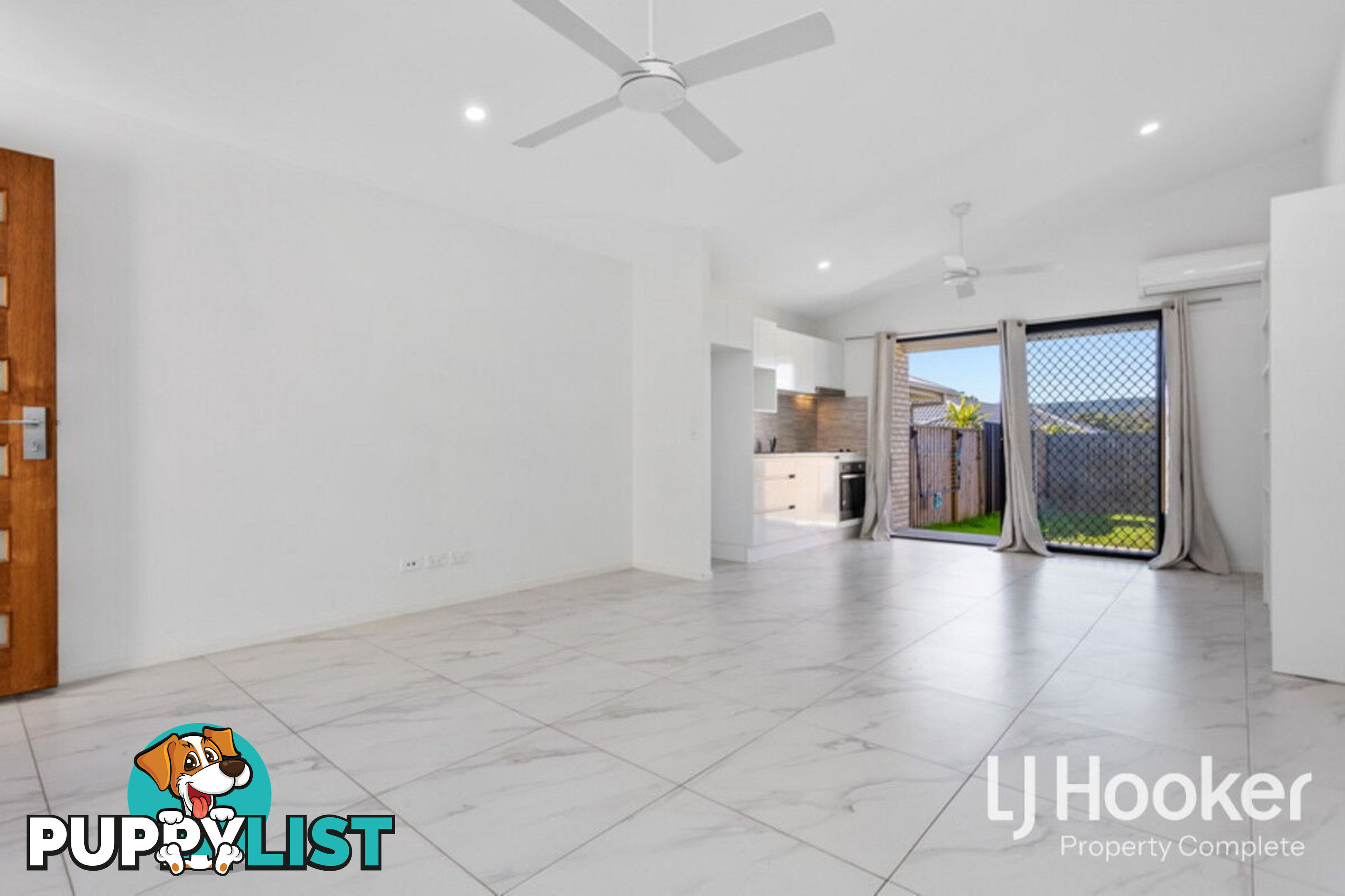 2/12 Granite YARRABILBA QLD 4207