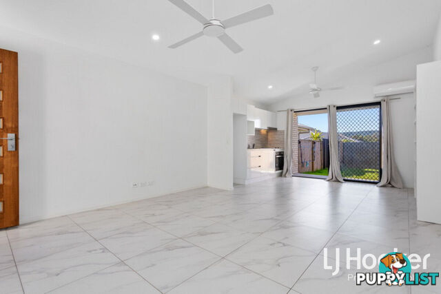 2/12 Granite YARRABILBA QLD 4207