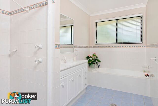 7 Fishermens Way LAKE CATHIE NSW 2445