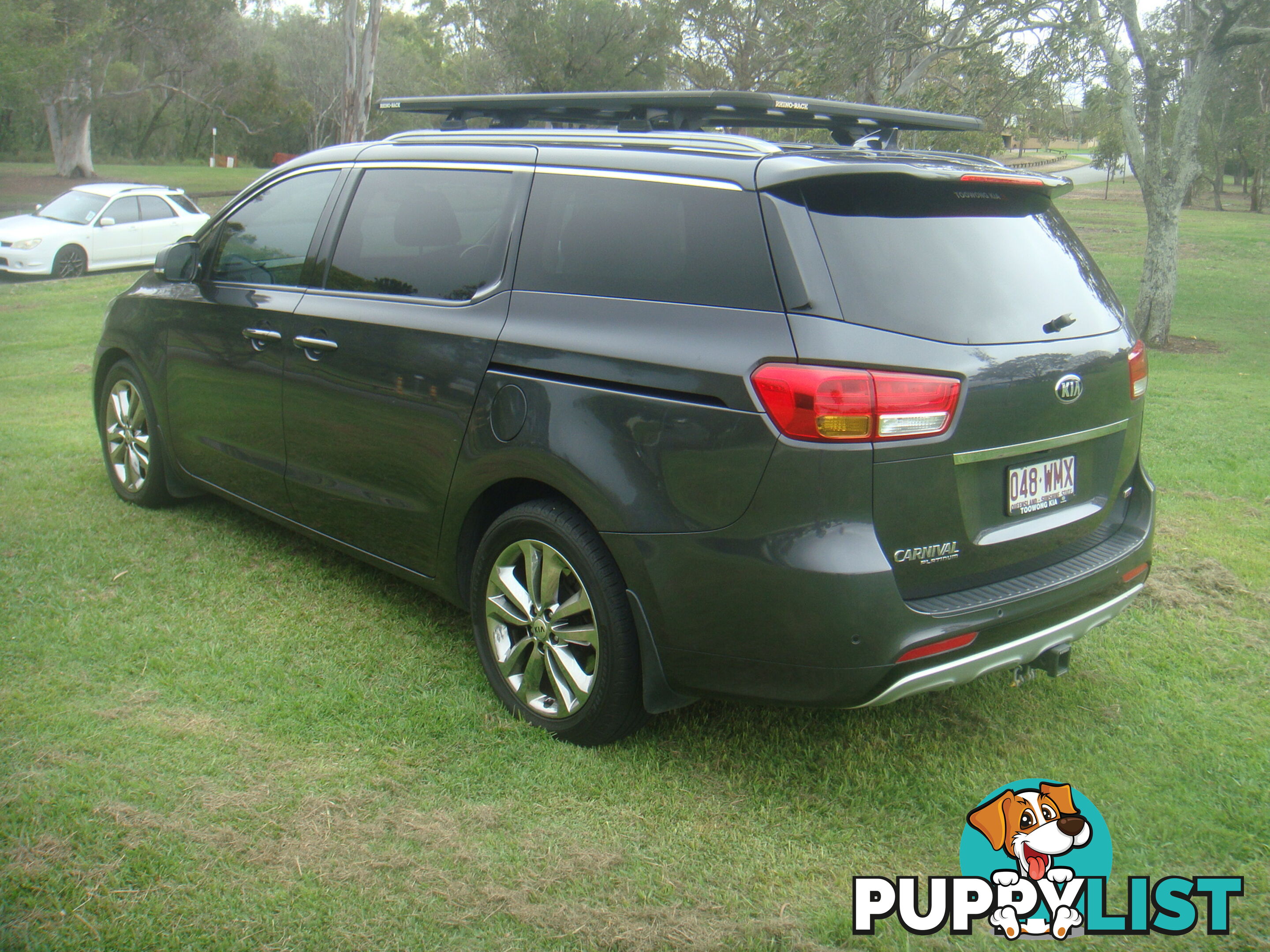 2015 Kia Carnival YP MY16 PLATINUM People Mover Automatic