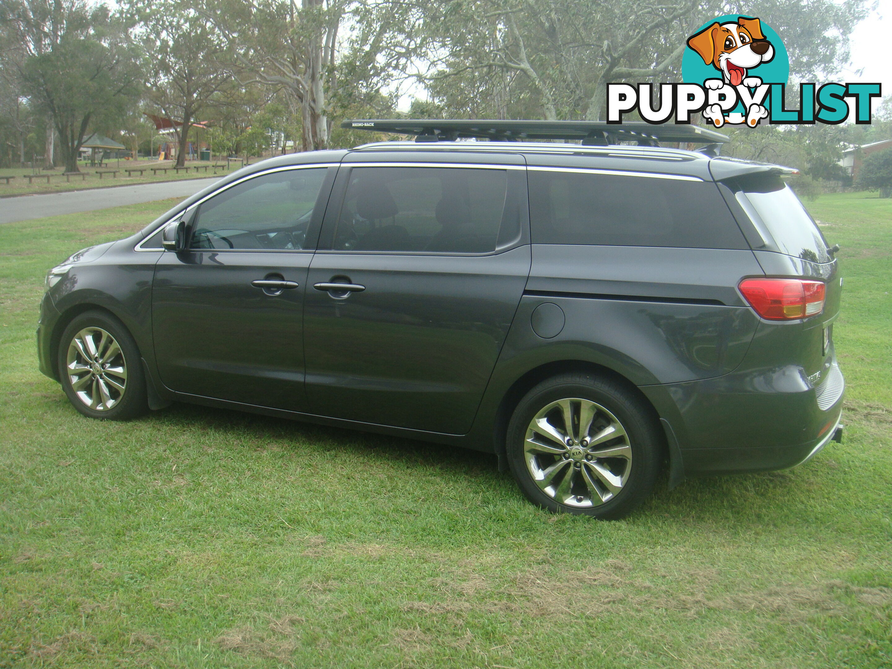 2015 Kia Carnival YP MY16 PLATINUM People Mover Automatic