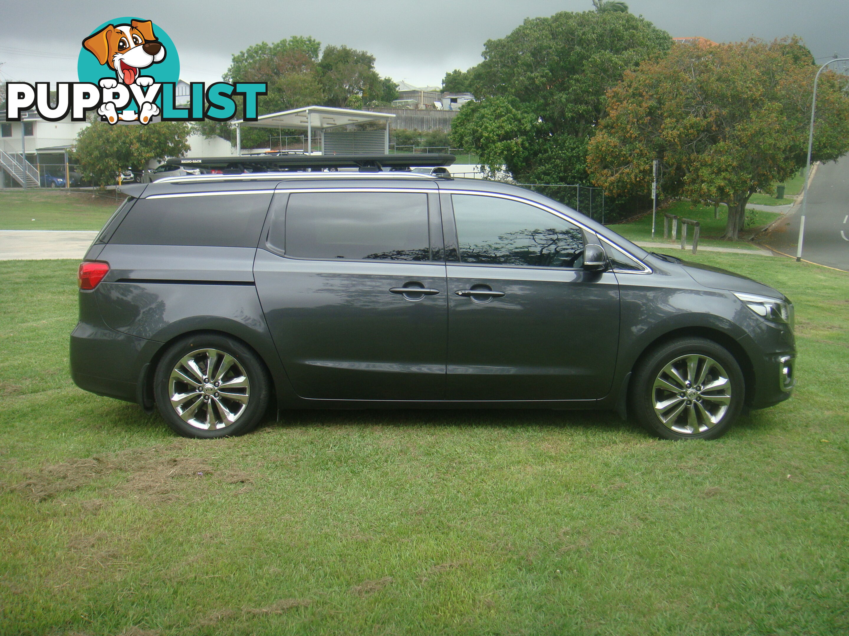 2015 Kia Carnival YP MY16 PLATINUM People Mover Automatic