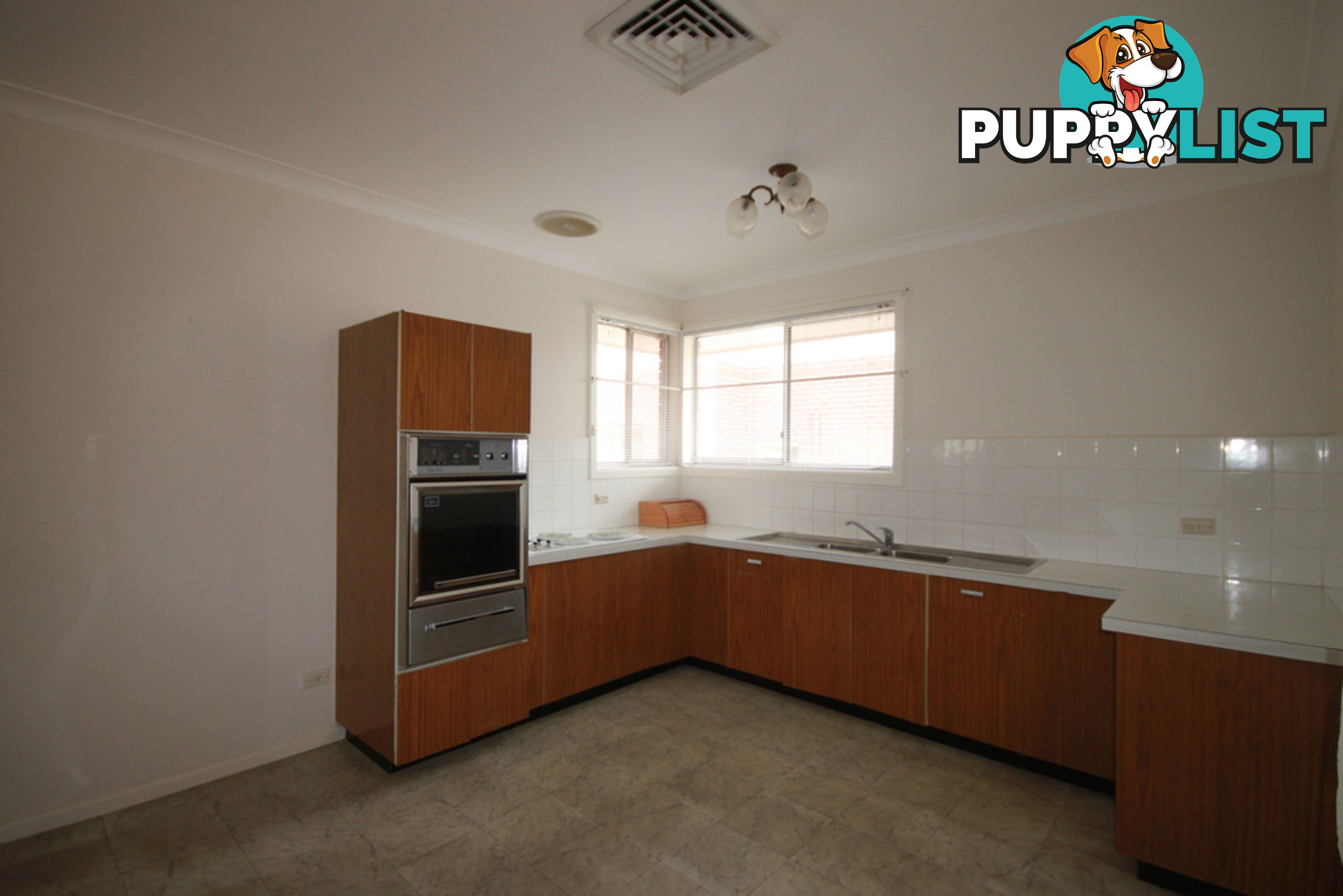 88 Brisbane Street OXLEY PARK NSW 2760