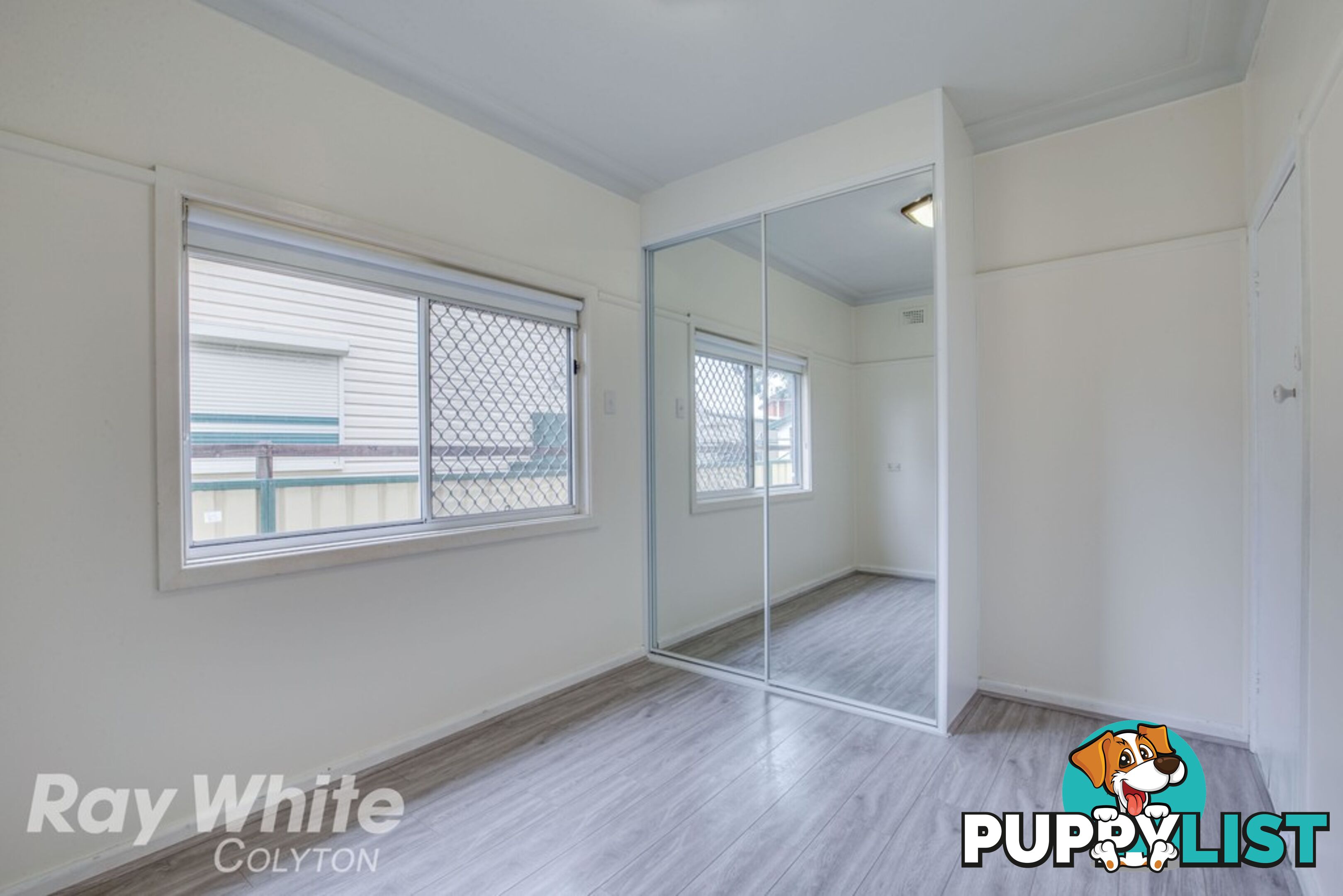 50 Chifley Street SMITHFIELD NSW 2164