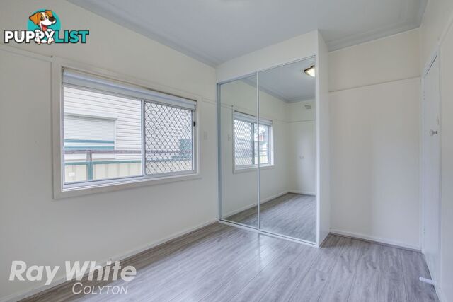 50 Chifley Street SMITHFIELD NSW 2164