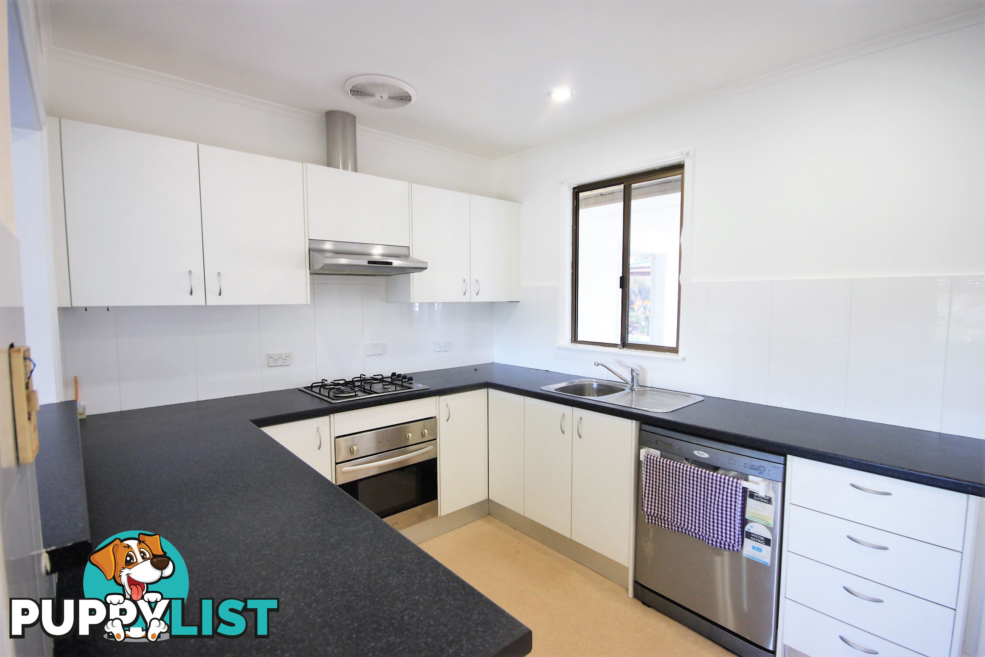 17 Finisterre Avenue WHALAN NSW 2770