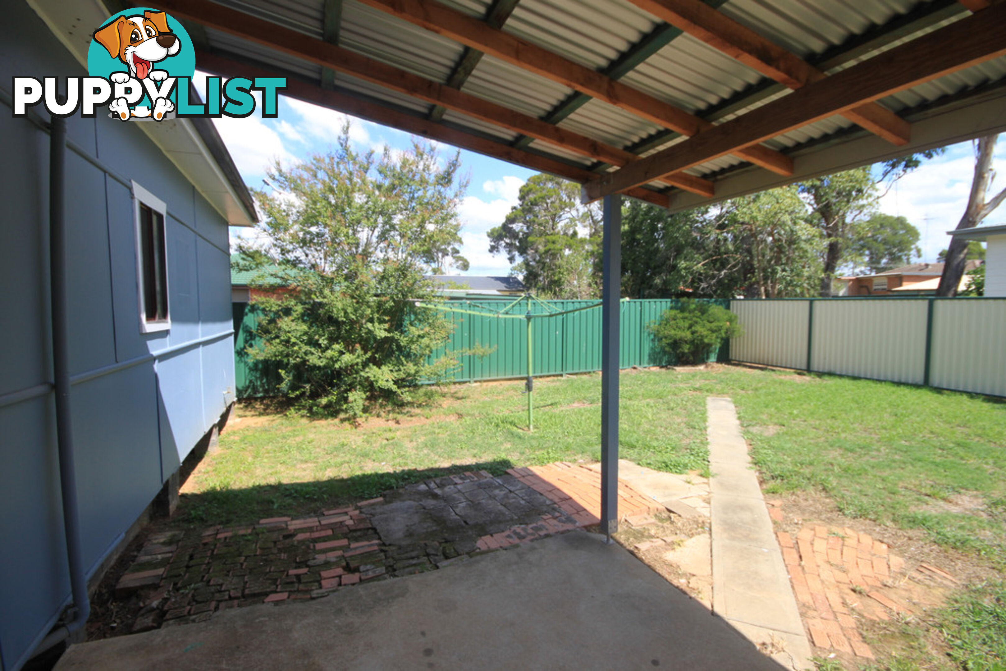 9 Melbourne Street OXLEY PARK NSW 2760