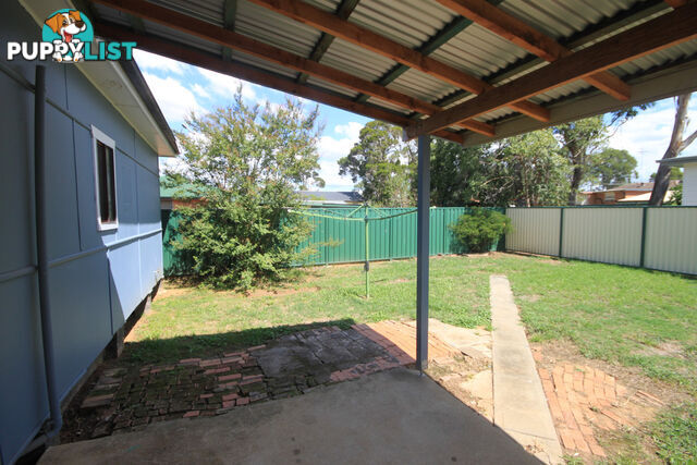 9 Melbourne Street OXLEY PARK NSW 2760