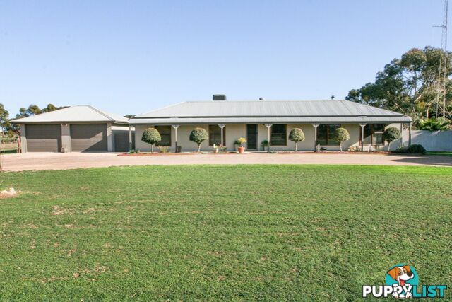 53 Hawke Road KADINA SA 5554