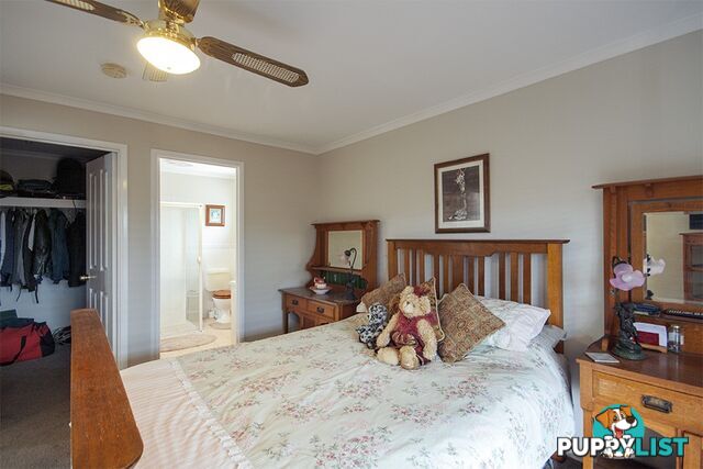 53 Hawke Road KADINA SA 5554