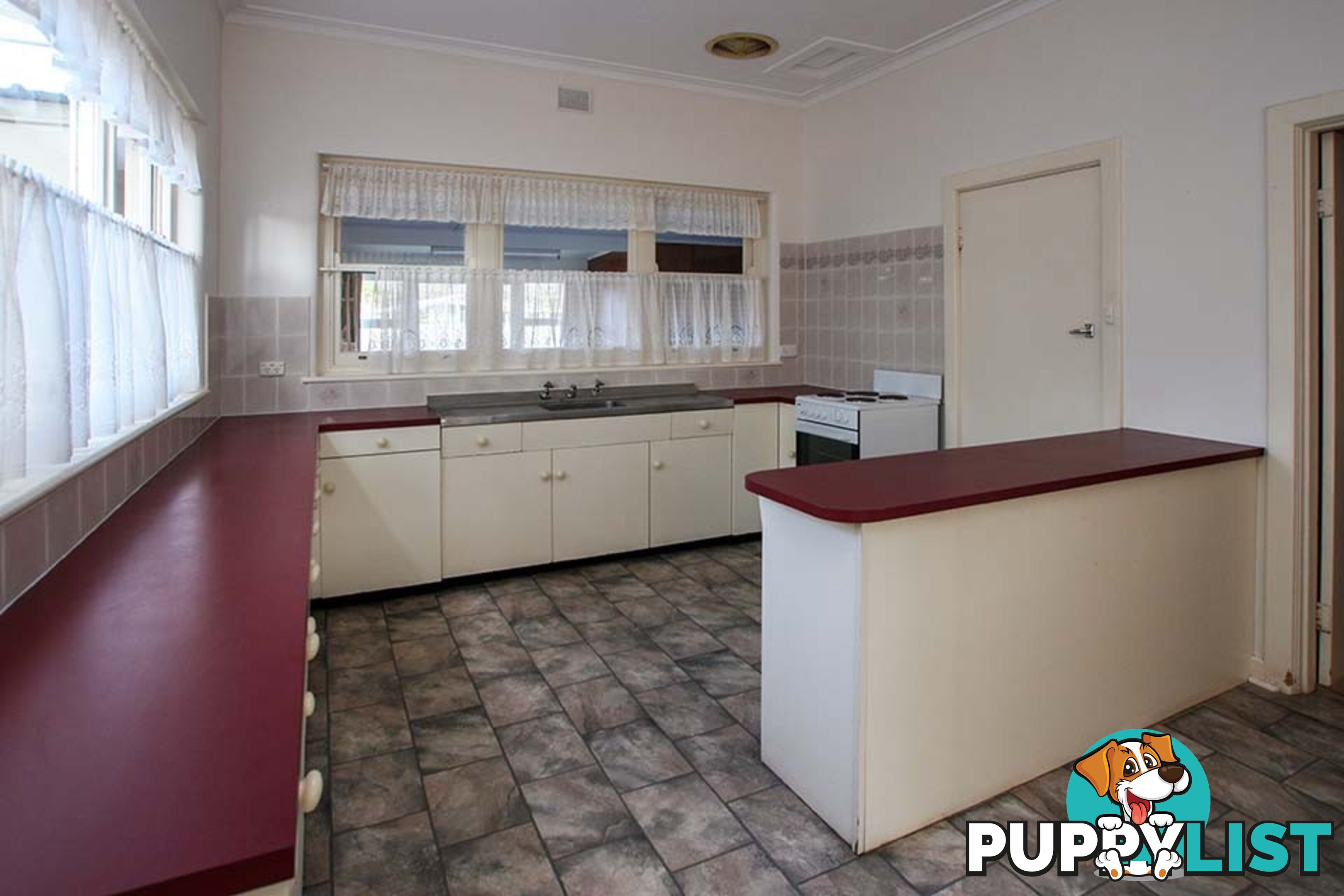 4 Crosby Street KADINA SA 5554