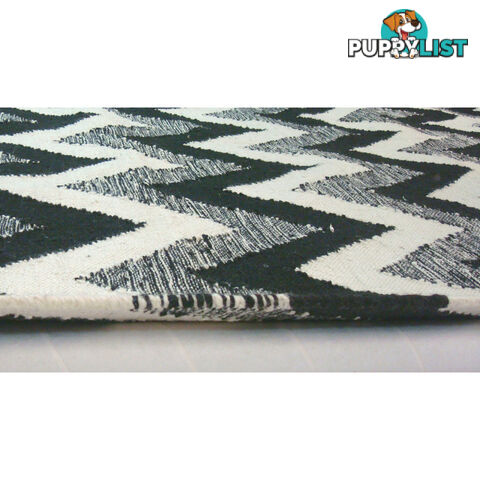 Chevron Durry Rug Black & White 160x230cm