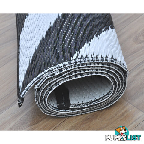 CHEVRON Rug Black & White 120x180cm