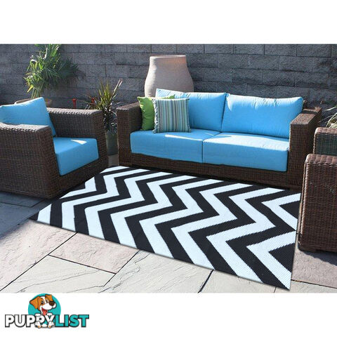 CHEVRON Rug Black & White 120x180cm