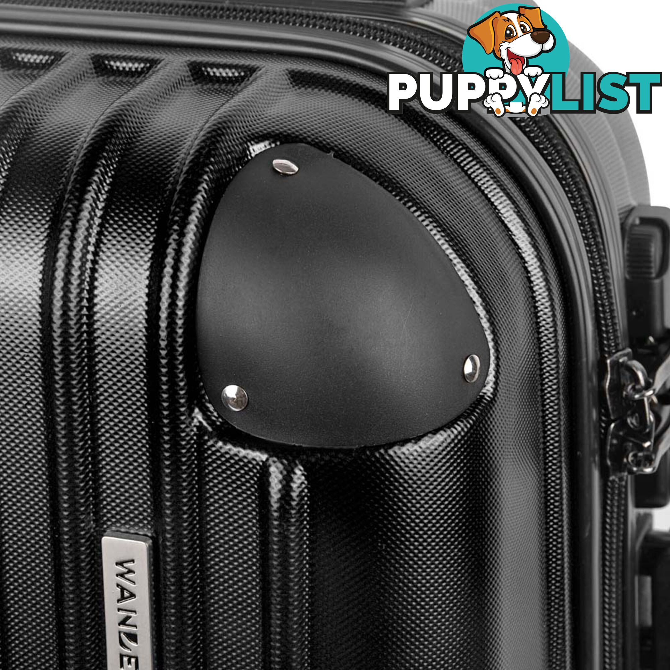 20"  Wanderlite Luggage Case  Black