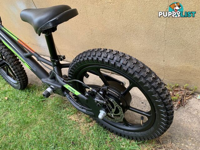 Kids electric balance bike. Unused. Suit 3 - 8 year old. $500 off purhase price!