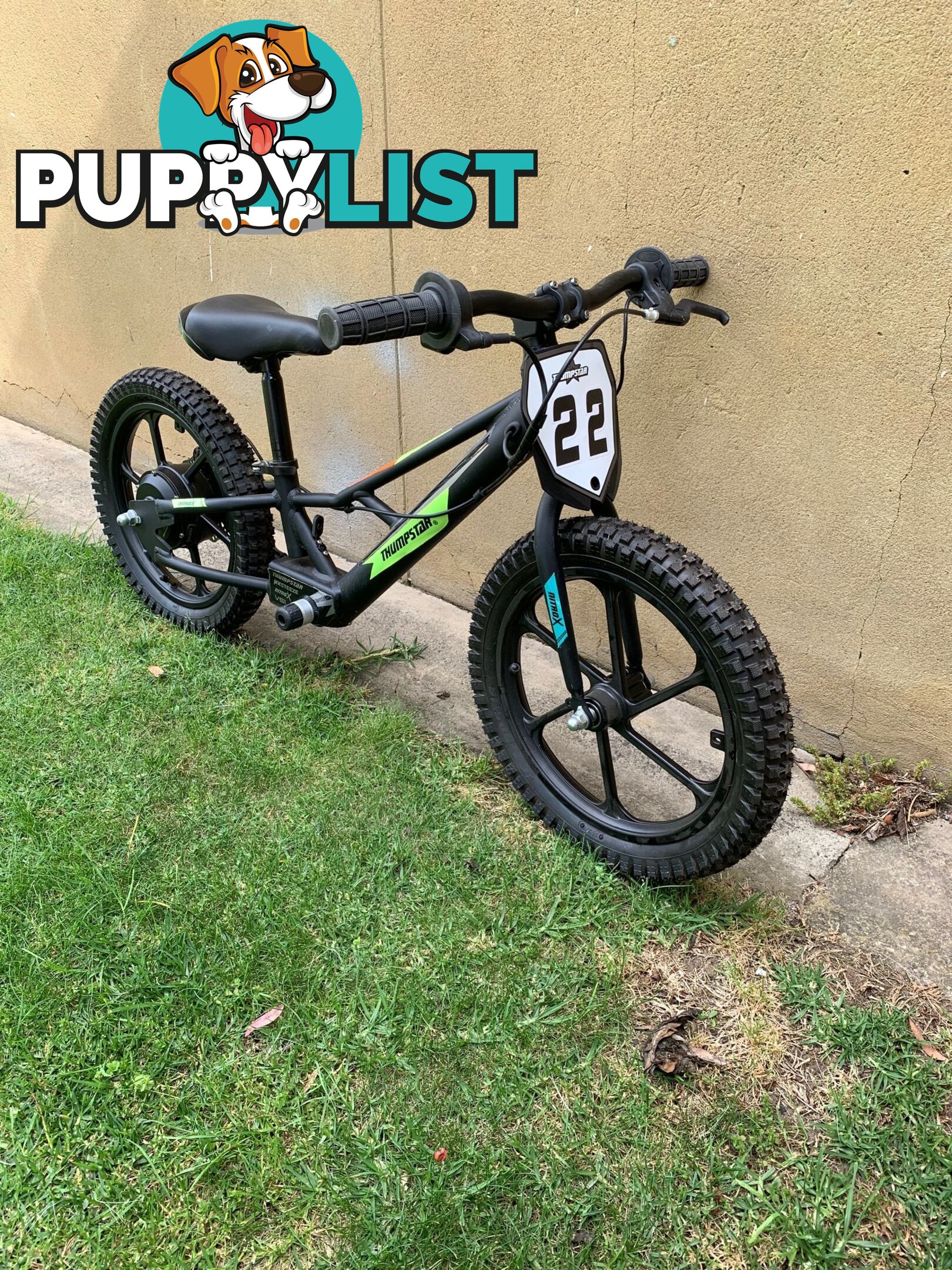 Kids electric balance bike. Unused. Suit 3 - 8 year old. $500 off purhase price!