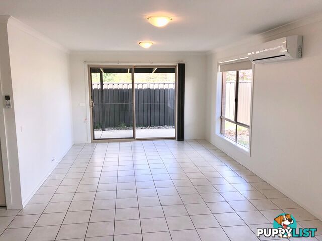 1&2/3 Victor Place LAVINGTON NSW 2641