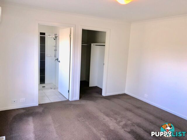 1&2/3 Victor Place LAVINGTON NSW 2641