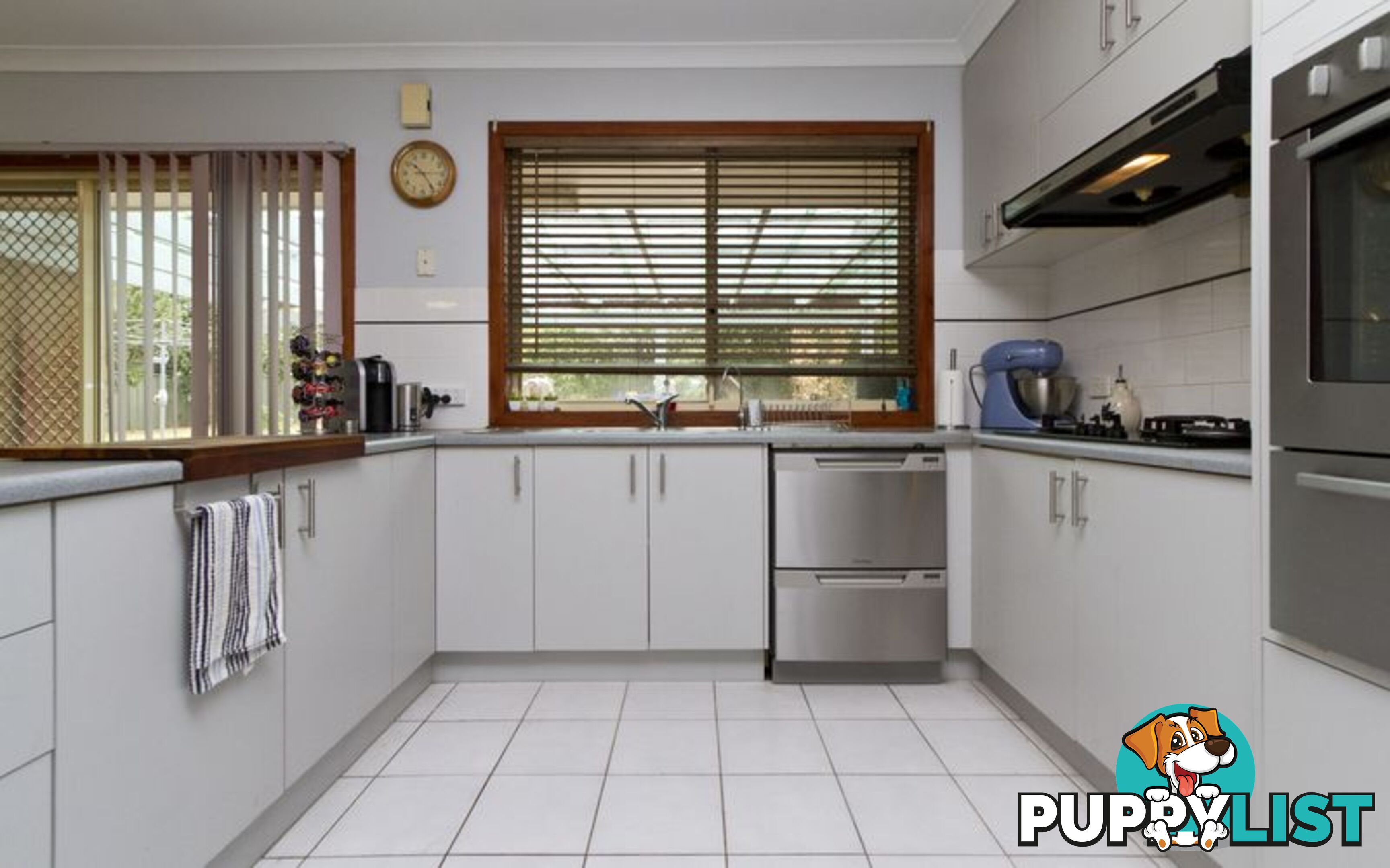 22 Sarson Road LAVINGTON NSW 2641